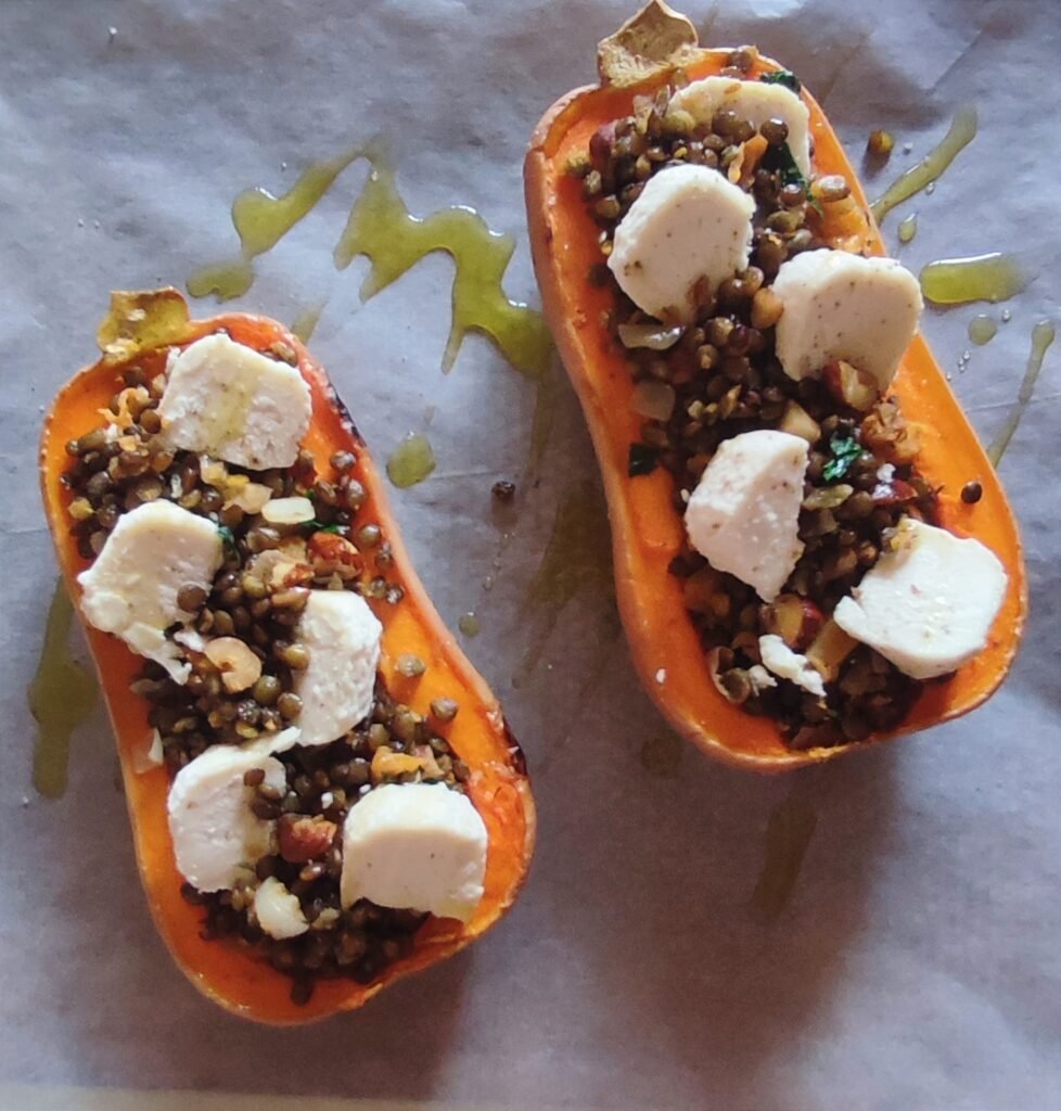 Courge Butternut Farcie Aux Lentilles Et Au Crottin De Chèvre - Chocacaothe